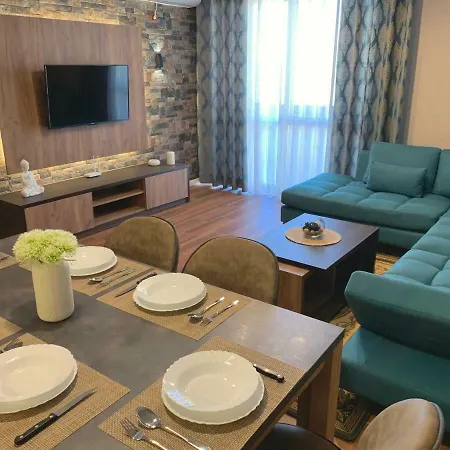 Apartamento Eka Luxury Two-bedroom Premium 2