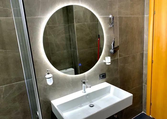 Eka Luxury Two-bedroom Premium 2 *